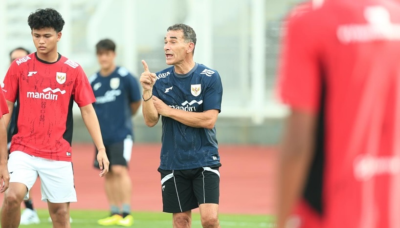 Vanenburg pimpin latihan Timnas Indonesia U-23.