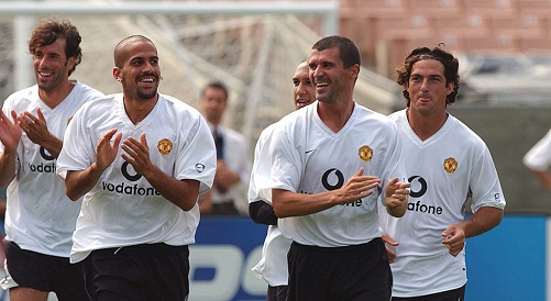 Juan Sebastian Veron dan Roy Keane saat sesi latihan Manchester United