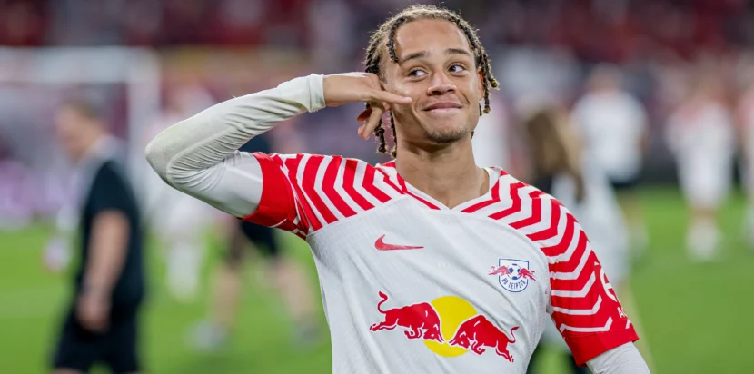 Xavi Simons merayakan kemenangan bersama RB Leipzig dalam laga Bundesliga musim 2024–25.