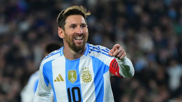 Lionel Messi merayakan gol untuk timnas Argentina