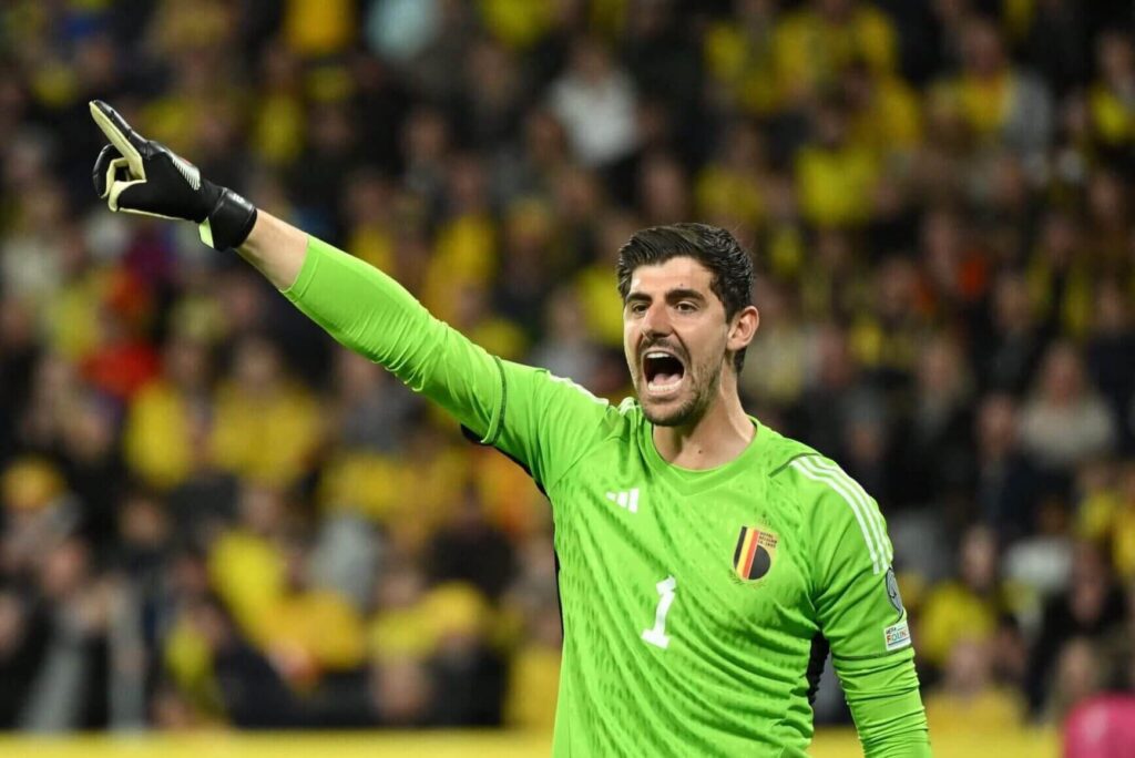 Thibaut Courtois memuji kiper muda Belgia, Senne Lammens, yang baru gabung Manchester United
