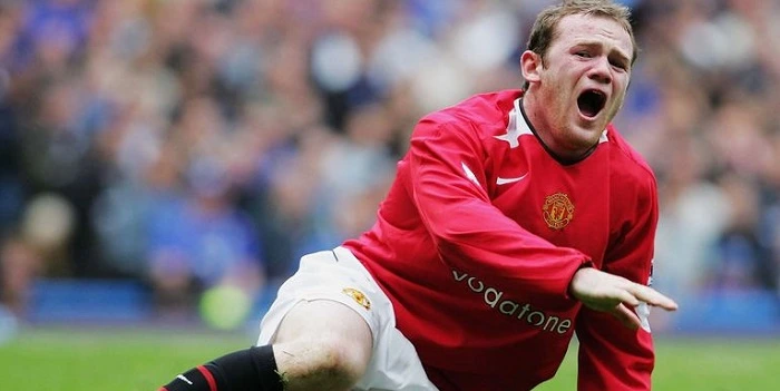 Wayne Rooney teriak kesakitan akibat cedera saat membela Manchester United