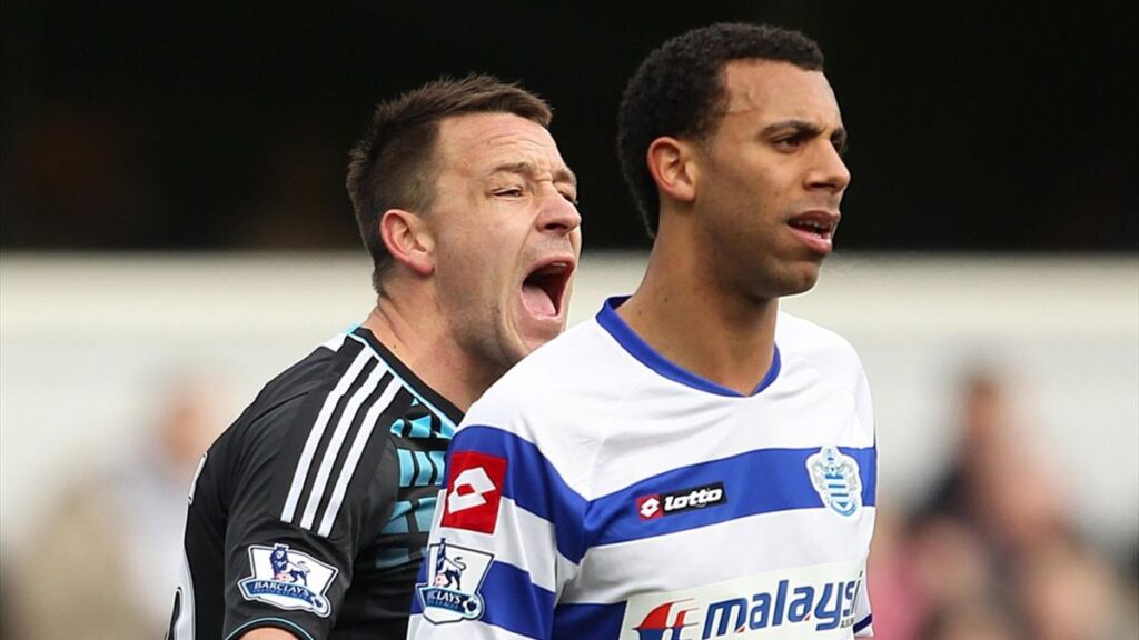 John Terry berteriak ke arah Anton Ferdinand dalam pertandingan QPR vs Chelsea.