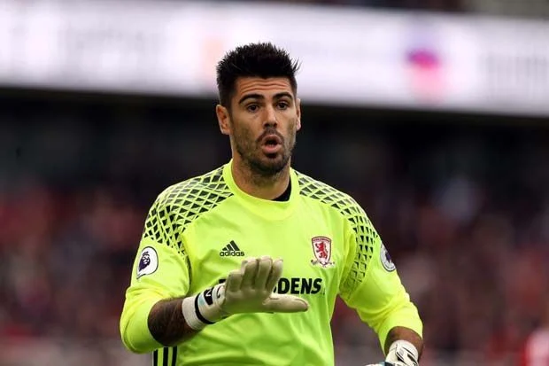 Victor Valdés tampil membela Middlesbrough setelah karier gemilang di Barcelona