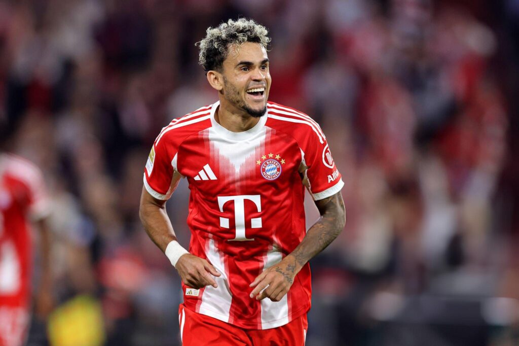 Luis Díaz merayakan momen di laga Bayern Munich setelah tampil impresif di Bundesliga.